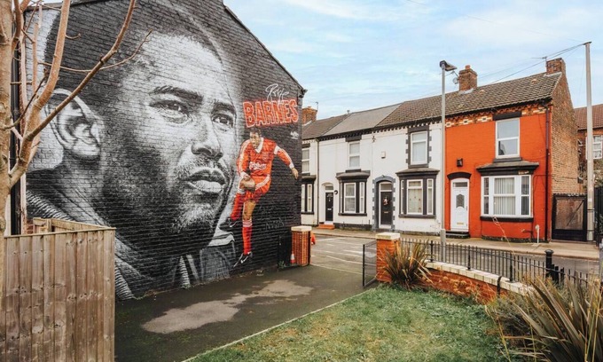 Anfield House | Next to LFC | W/M | Desk Space | City Links