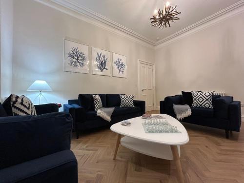 North Berwick Apartment | Relaxing Retreat Next to the Beach in North Berwick