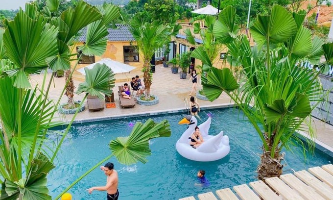 Soc Son Apartment | Ngô Minh Villa: A Pet-Friendly Getaway with Pool & Breakfast