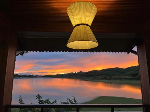 Son Trach House | Nguyen Shack Retreat Resort: Pet-Friendly Oceanfront Escape