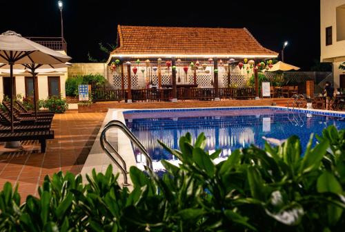 Ke Ga Resort | Serene Escape at Nhà Gỗ An Nhiên with Oceanfront Pool