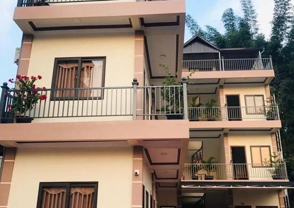 Moc Chau Bed & Breakfast | Budget-Friendly Stay at Nhà Nghỉ Ngọc Long: Family-Safe Retreat