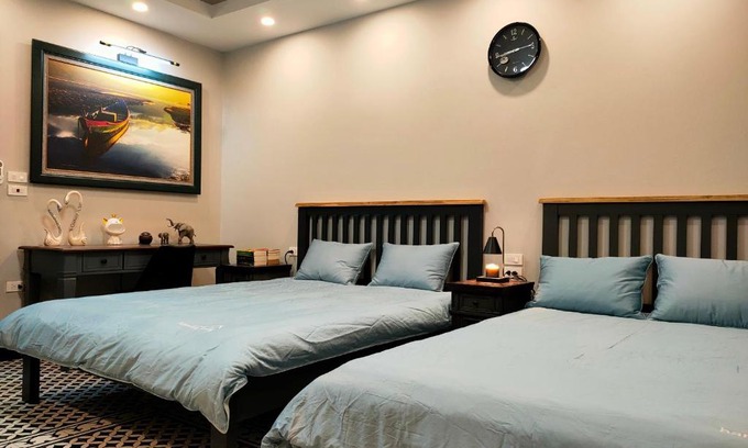 Hang Buom House | Inviting Stay at Nhà Phố Hà Nội with Hot Tub Access