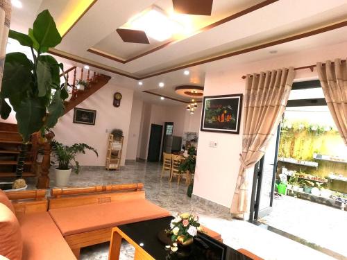 Da Lat Apartment | Discover Nhà Rum Rôn: Family-Friendly with 9.5/10 Rating