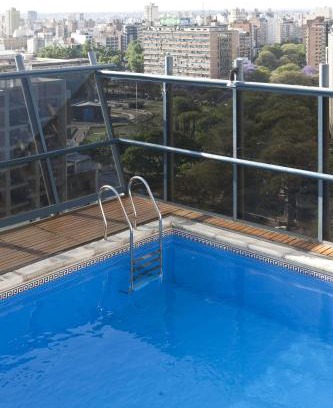 Cordoba Hotel | Stylish NH Córdoba Urbano: Perfect for Families & Pets