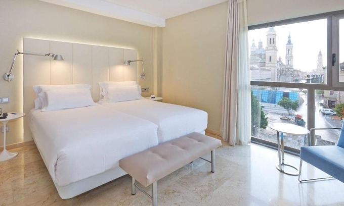 San Pablo Hotel | Experience NH Ciudad de Zaragoza: Pet-Friendly Retreat