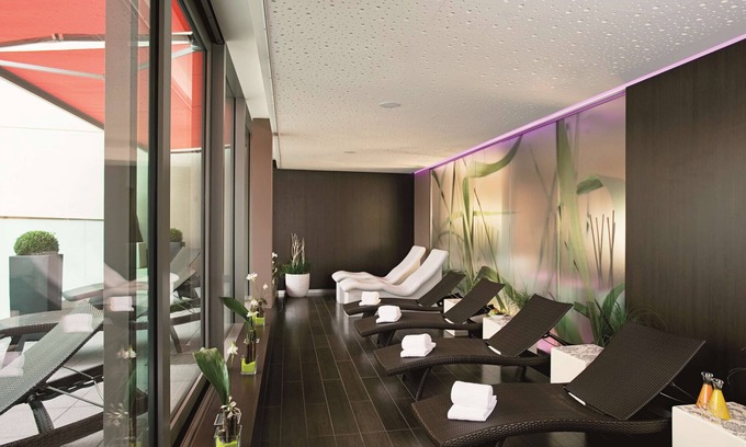 Innere Altstadt Hotel | Discover NH Collection Dresden Altmarkt: 4-Star Comfort & Spa
