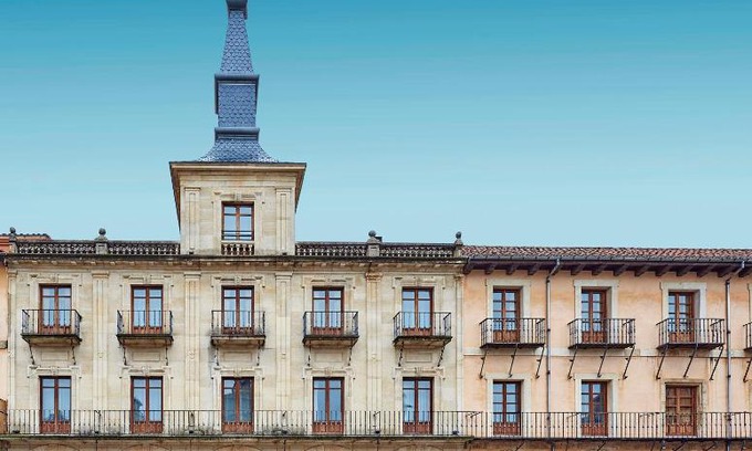 Old Town Hotel | Elegant NH Collection León Plaza Mayor: Rated 8.9/10