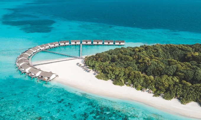 Fonimagoodhoo Hotel | Reethi Beach Resort: 4-Star Ocean View Getaway with Spa