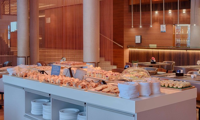 Lecco Hotel | Discover NH Lecco Pontevecchio: 4-Star Comfort Awaits
