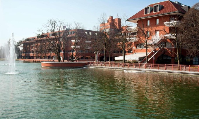 Milano Due Apartment | Comfortable NH Milano 2 Residence: Pet-Friendly & Accessible