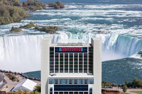 Fallsview Hotel | Experience Niagara Falls Marriott with Stunning Ocean Views