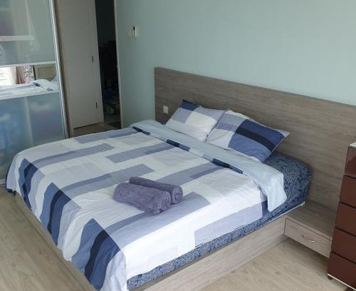 Taman Kenangan Apartment | Comfy Stay at Jat's Homestay with Pool in Kota Bharu