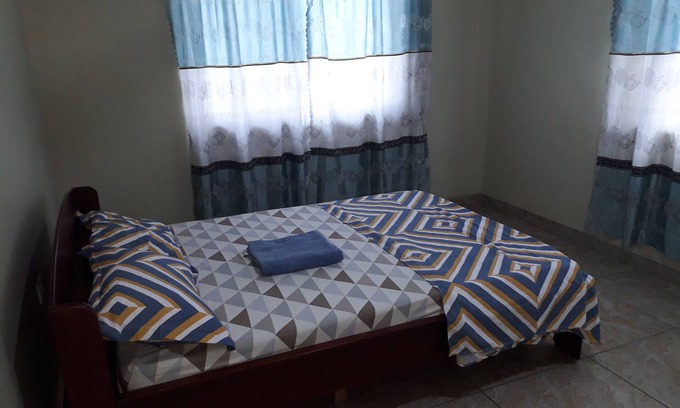Akyinim Apartment | Cozy 4 BR Apartment: Pet & Child Friendly Retreat
