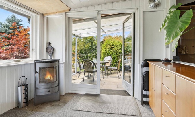 Bog By House | Charming Cottage with Large Garden on Bogø Island