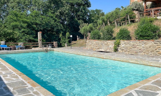 Capannori Apartment | Renovated Farmhouse: Cozy B&B and Apartments Await You