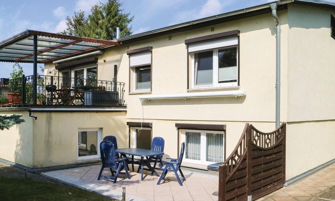 Alt Bukow Apartment | Spacious 2-Bedroom Accommodation in Alt Bukow with Spa