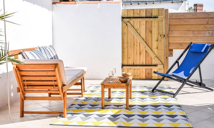 Noirmoutier-en-l'Ile Apartment | Discover a Serene Stay on Île de Noirmoutier with Ocean Views