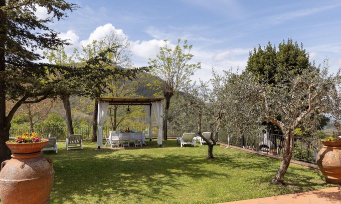 Poggio Alla Croce Other | Nice apartment with WIFI, A/C, TV, patio and panoramic view, close to Greve In Chianti
