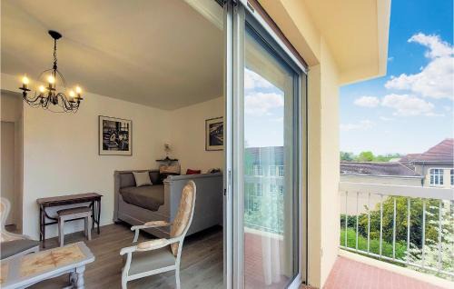 Cosne-Cours-sur-Loire Apartment | Charming Apartment in Cosne-Cours-Sur-Loire for Families