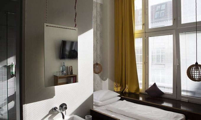 Los Jardines Apartment | Convenient Apartment Steps from the City Center