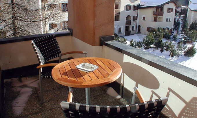 Sils-Maria Apartment | Comfortable Apartment for 6 with Pet-Friendly Amenities