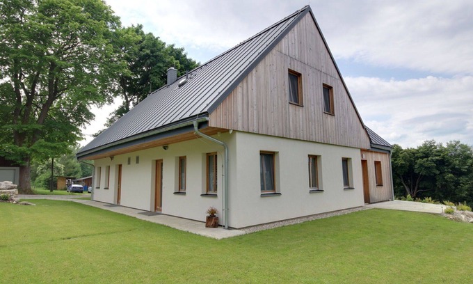 Tanvald Apartment | Cozy Apartment for 4 with WIFI, Terrace, and Parking