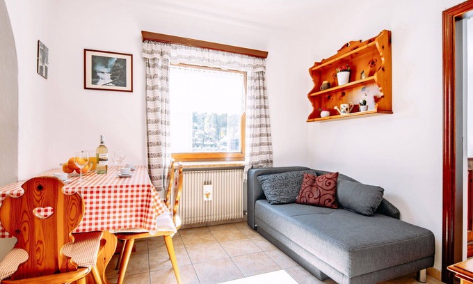 Canazei Apartment | Cozy Apartment for Two with Pet-Friendly Amenities