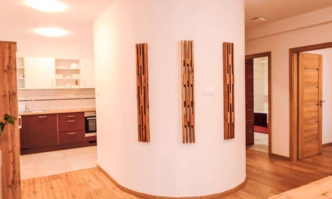 Jachymov Apartment | Welcoming Apartment for 4 with WIFI, Balcony & Parking