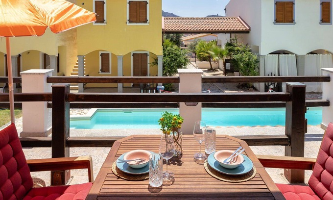 Viddalba Apartment | Nice apartment for 4 guests with pool, WIFI, A/C, TV, terrace and pets allowed
