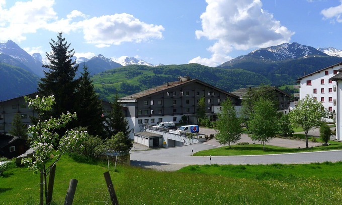 Acletta Apartment | Cozy Apartment for 5 with Balcony & Panoramic Views