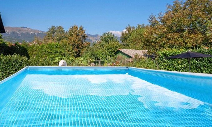 Sarsoni Apartment | Inviting Apartment with Private Pool and Pet-Friendly Options