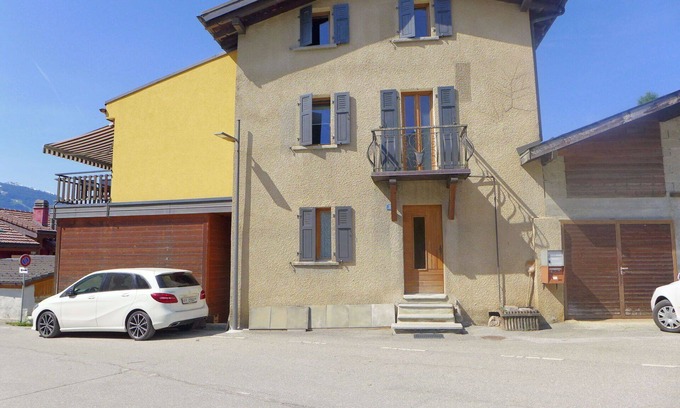 Grimisuat Apartment | Cozy Apartment for 6 with WIFI, Terrace & Parking