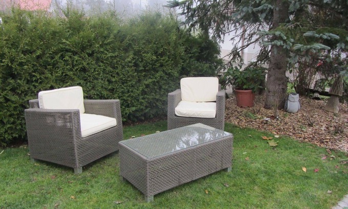 Muriaux Apartment | Cozy Apartment for Two with Hot Tub, WIFI & Child Friendly