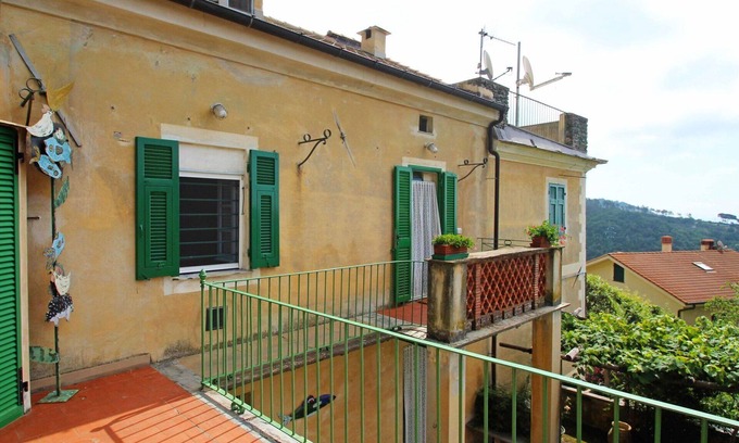 Celle Ligure Apartment | Comfortable Apartment for 5 with Ocean View & Terrace