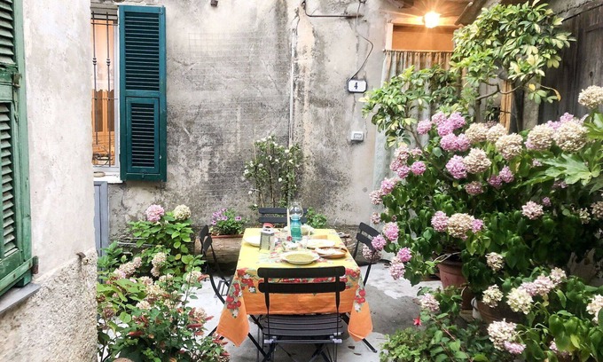 Pietrabruna Apartment | Nice apartment for 4 people with TV and terrace