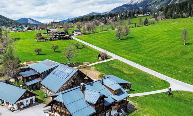 Ramsau am Dachstein Villa | Nice apartment in villa for 3 people with WIFI, TV, balcony, pets allowed and parking