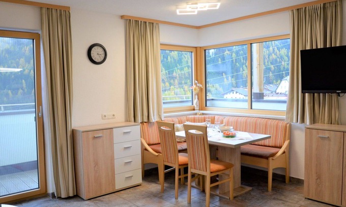 Sankt Anton am Arlberg Villa | Inviting Villa Apartment with WiFi, Balcony & Pet-Friendly