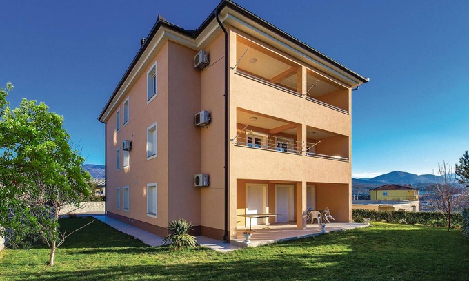 Soboli Apartment | Comfortable Apartments with Pool & Spa in a Cozy Village