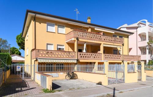 Lido degli Estensi Apartment | Welcoming Comacchio Apartment with Wifi & Family-Friendly Amenities