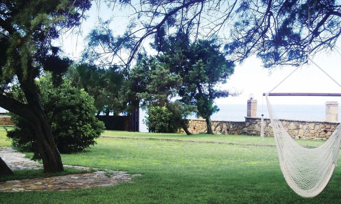 Pyrgos Apartment | Cozy 1 Bedroom Retreat in Leventoxori, Ilias with Ocean Views