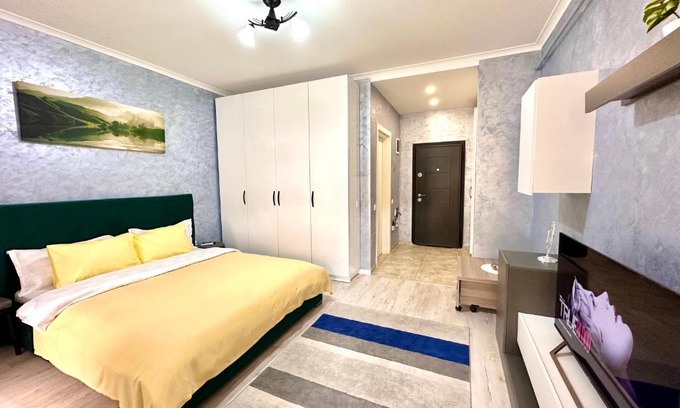 Bucharest Apartment | Top-Rated Apartment with Pool in Militari Residence