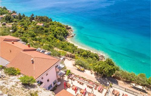 Stara Baska Apartment | Scenic Apartment in Stara Baska with Oceanfront Views