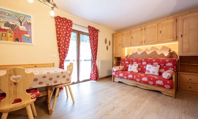 Alba Apartment | Family-Friendly Stay at Cesa Ariale with Breakfast Included