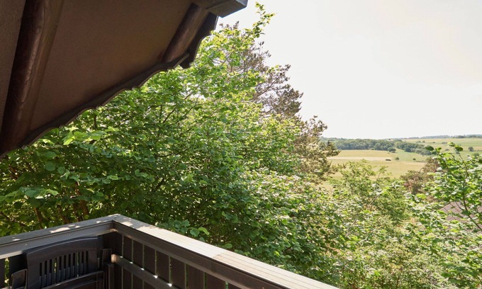 Feriendorf Frankenau House | Cozy Villa Apartment for 4 with WIFI and Patio Access
