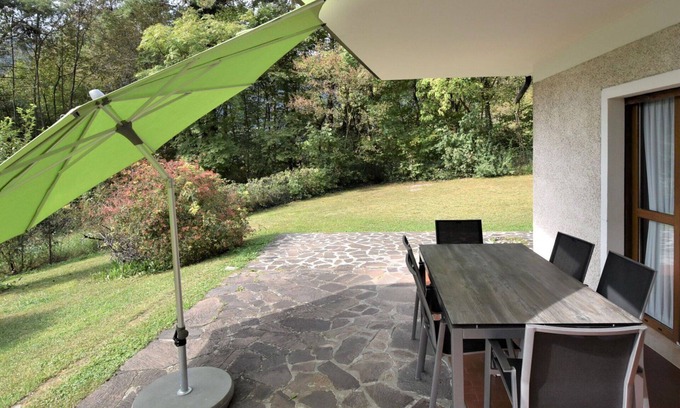 Vesta House | Cozy Villa Apartment for 5 with WiFi, Terrace & Pets Welcome