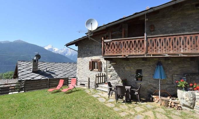 Sarre Apartment | Inviting Apartment for 5 Near Aosta with Pet-Friendly Amenities