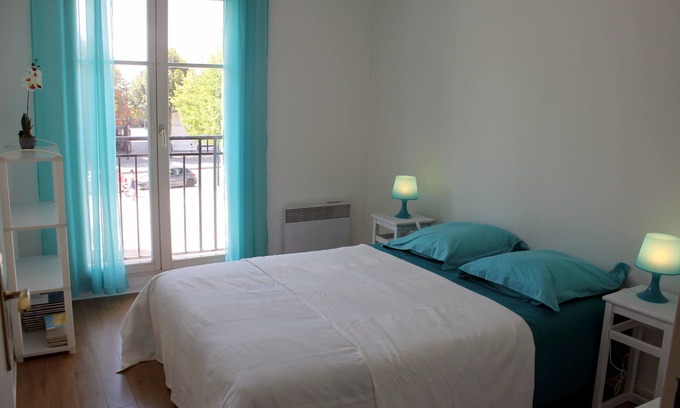 Serris Apartment | Ideal Apartment Steps from Disneyland and Paris Attractions
