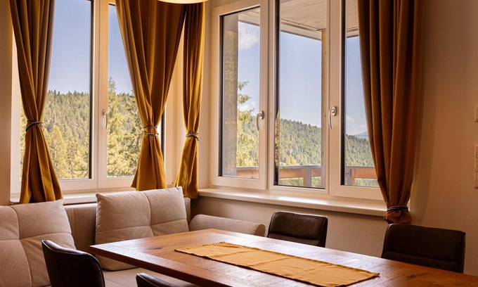 Turracher Hohe Apartment | Nice Apartment With Balcony or Terrace