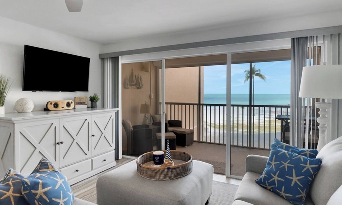 Bonita Springs Condo | Nice BEACH CONDO in charming Bonita Springs